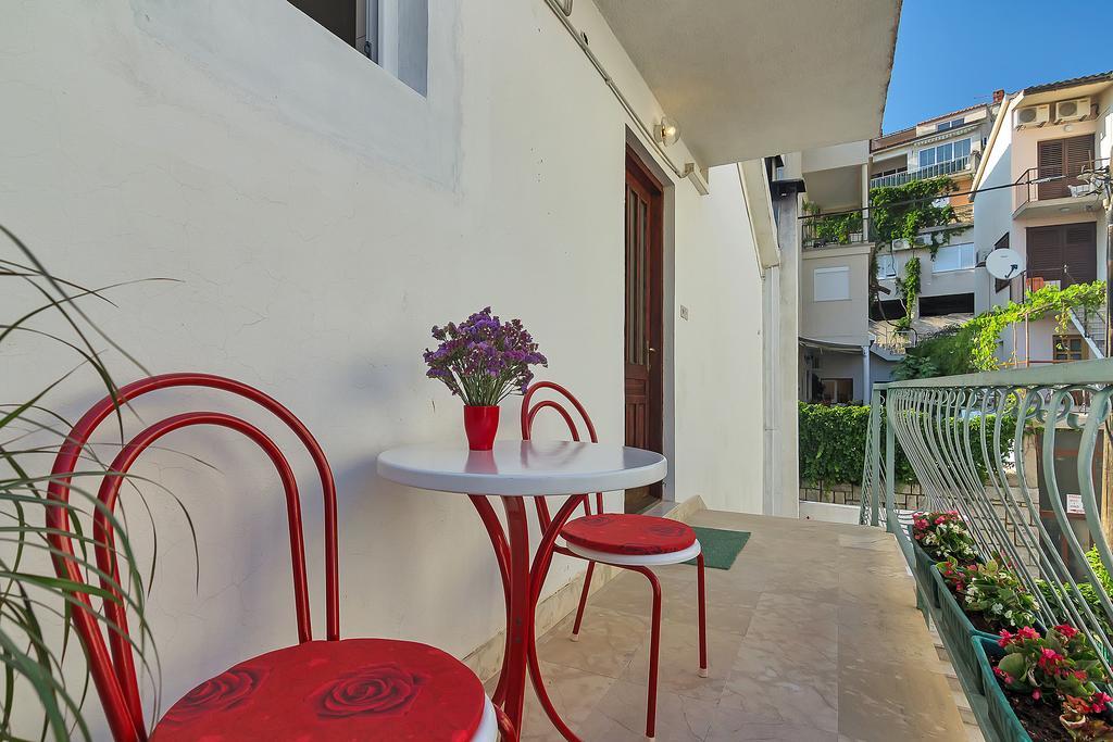 Apartments Smiljka Makarska Exterior photo